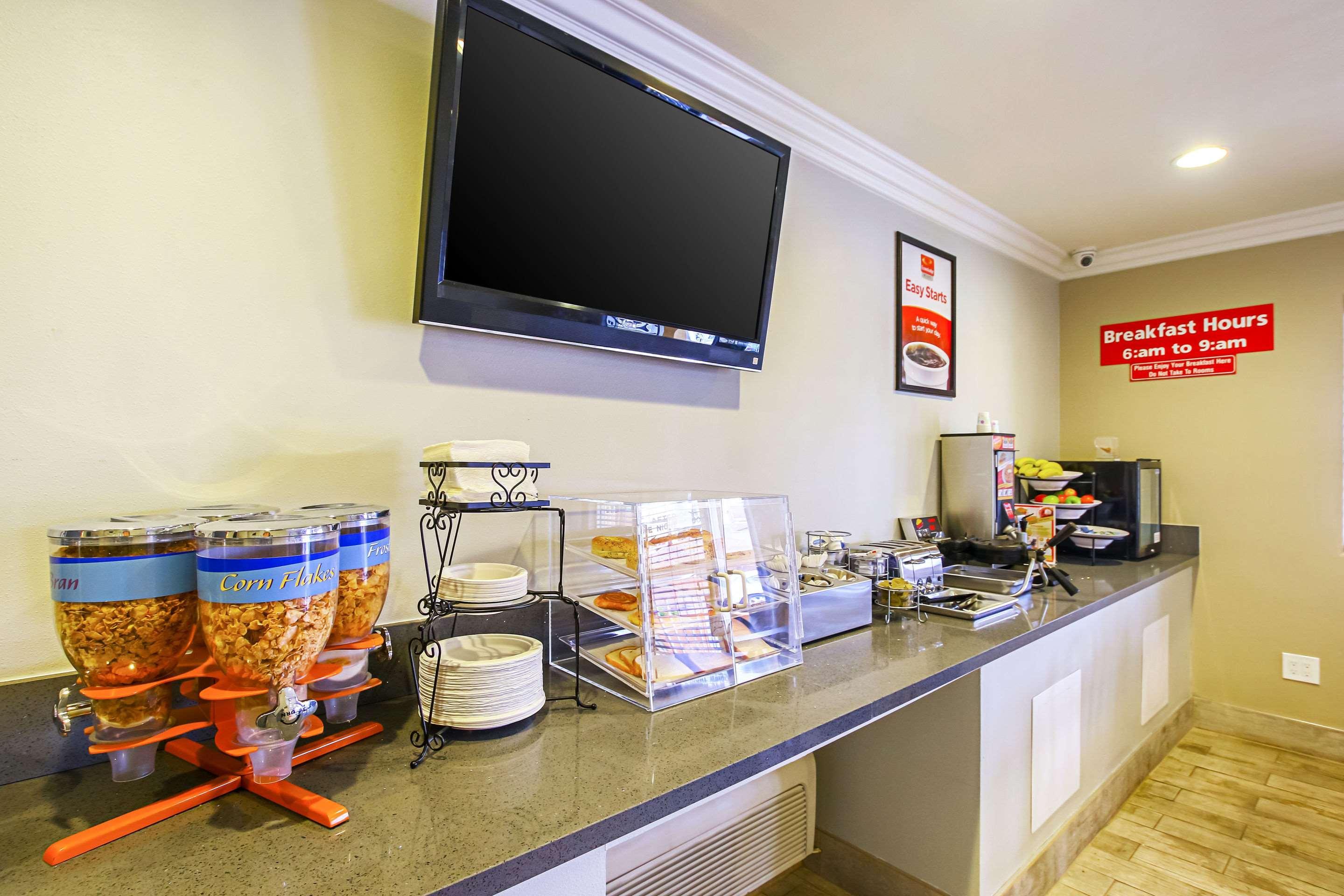 Econo Lodge San Bernardino I-215 Экстерьер фото